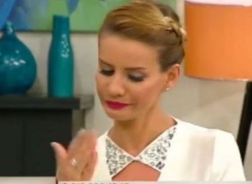Gelin adayı öyle bir şey yaptıki... Esra erol canlı yayından kovdu!