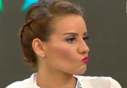 Gelin adayı öyle bir şey yaptıki... Esra erol canlı yayından kovdu!
