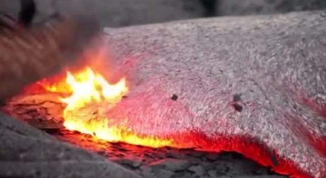 LAVA AYAK BASARSANIZ NE OLUR? BİLİYOR MUSUNUZ?