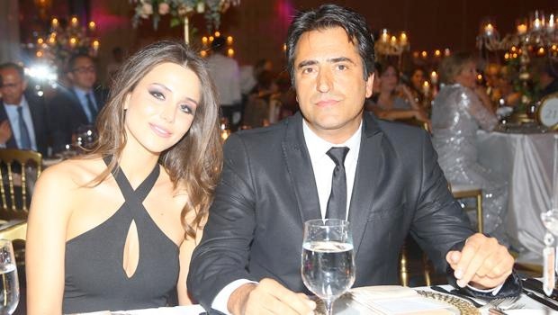 Mahsun Kırmızıgül'ün eşi meğer..!