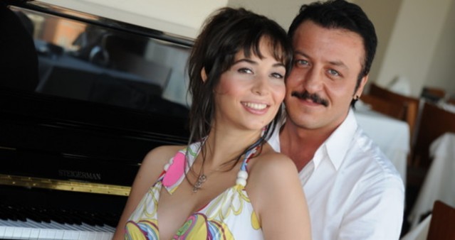 Meğer karısını çok yakından tanıyormuşuz!