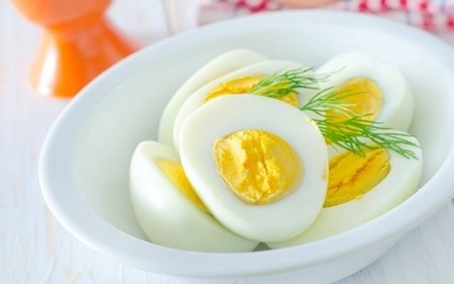 İşte Dünyanın en zengin milyarderlerin kahvaltıları! İnsan görünce acımadan edemiyor!