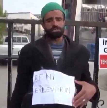 Ne para istedi ne de yemek!