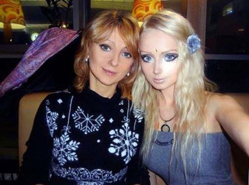 Barbie kızın makyajsız halini gördünüz mü?