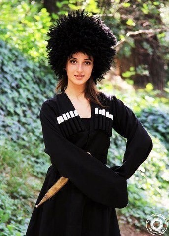 OSMANLI'NIN RUS KADININA BAKIŞ AÇISI ŞAŞIRTTI! BAKİRE KIZLARI GÖRÜNCE...