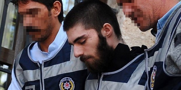 Cem Garipoğlu'nun Mezar Taşına İsmi Yazılmadı ! Sebebini Öğrenince Şoke Olacaksınız...