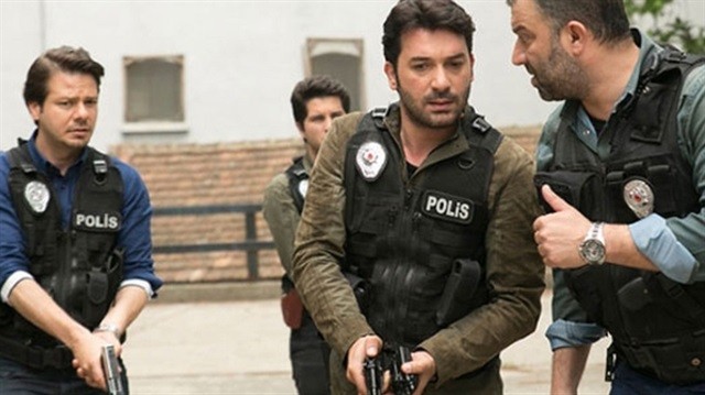 ARKA SOKAKLAR YÖRÜKLERDEN ÖZÜL DİLEDİ !