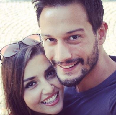 Hande Erçel'in gerçek sevgilisi bakın kimmiş?