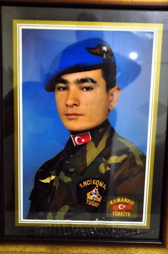 HAKKARİ'DE AKIL ALMAZ OLAY! DAMAT GELEMİYİNCE...