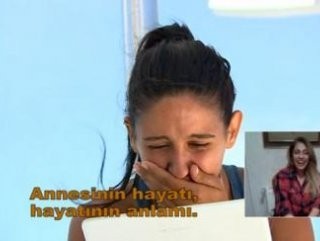 Survivor Sahra'nın annesi görenleri şoke etti!