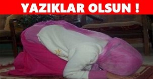 TÜRKİYE BU REZALETİ KONUŞUYOR! NAMAZ KILIYORMUŞ GİBİ GÖZÜKÜYOR AMA ASLINDA BU KIZ...