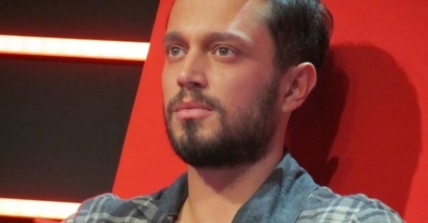 Jüri koltuğunun vazgeçilmeziydi ama... O Ses Türkiye'den Ayrıldı!