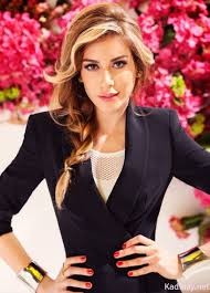 Sinem Kobal şaşırttı!