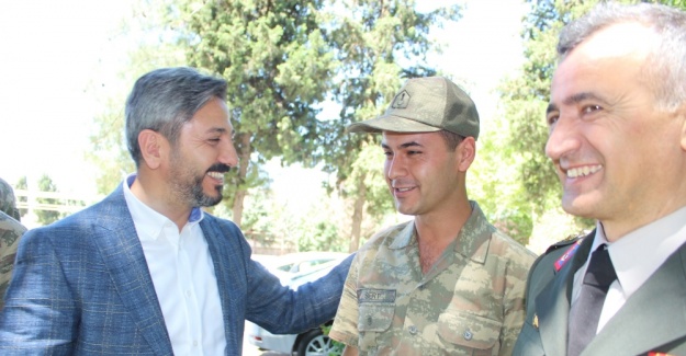 Aydın’ın telefonundan eşiyle görüşen askere büyük sürpriz