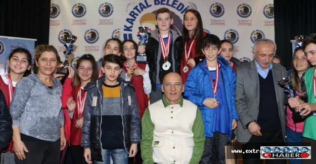 ‘8.Uğur Mumcu koşusu’na yoğun ilgi