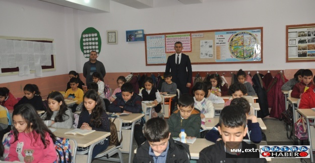 KİTAP OKUYAN ÖĞRENCİLERE YEMEK ZİYAFETİ