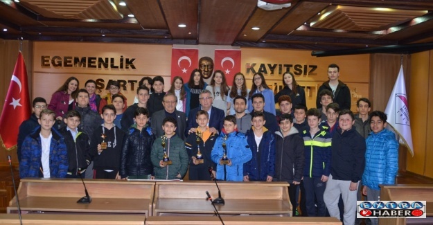 BASKETÇİLERDEN ZİYARET