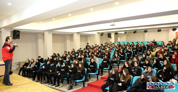 ÖĞRENCİLER DEPREM HAFTASINDA BİLİNÇLENDİRİLİYOR