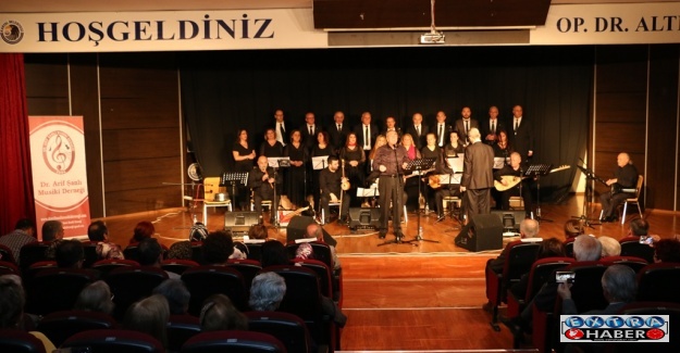 DR. ARİF ŞANLI MUSİKİ DERNEĞİ THM KOROSU’NDAN MÜZİK ZİYAFETİ