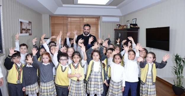 Burçin Baykal “Kapıma kim gelirse gelsin hiçbir zaman geri çevirmedim”