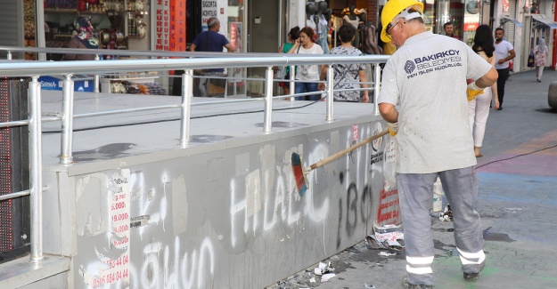 BAKIRKÖY’DEKİ EBUZZİYA VE FAHRİ KORUTÜRK CADDELERİ YENİLENİYOR
