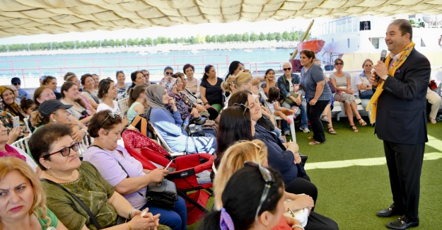 Kadınların Tekne Sefası