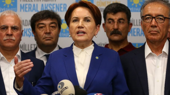 Akşener KURULTAY Dedi