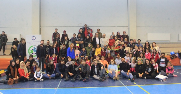 1000 Kitaplı kütüphane Kurdular
