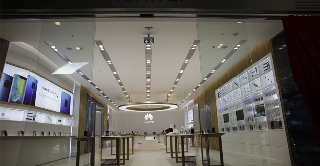 Huawei’nin Türkiye’deki İkinci Mağazası İstinyePark’ta Açıldı