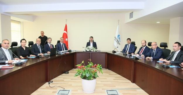 Bakan Kurum Sultangazi Belediyesi'ni Ziyaret Etti