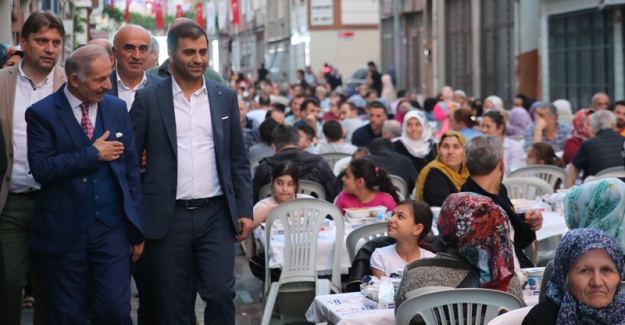 Bayrampaşalılar ‘Gönül Sofralarında’ Buluşuyor