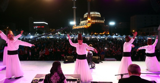 Engelliler unutulmaz bir Ramazan gecesi yaşattı