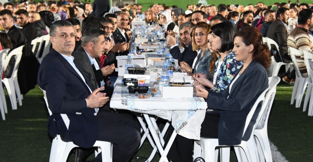 Esenyurt Belediyesi Ailesi İftarda Buluştu