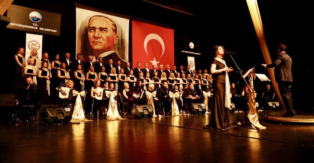 Mimarsinan Musiki Derneği’nden nostalji dolu bir gece