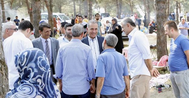 Sultangazi Şehir Ormanları'da Piknik Keyfi