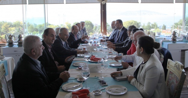 Kartal Belediyesi, İlçedeki Esnaf Odaları Temsilcilerini Ağırladı