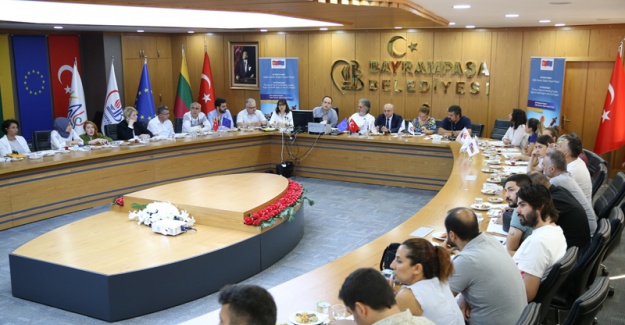 ‘SAĞLIK SPORDA, BAĞLAN HAYATA’ PROJESİ İÇİN TOPLANDILAR
