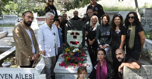 ŞEHİR TİYATROLARI’NIN USTA SANATÇISI BEKLAN ALGAN VEFATININ 9. YILINDA ANILDI