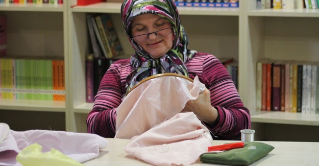 ESENYURTLU KADINLAR HEM ÜRETİYOR HEM KAZANIYOR