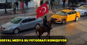 SOSYAL MEDYA BU FOTOĞRAFI KONUŞUYOR
