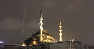 İstanbul’da kar yağışı sürüyor