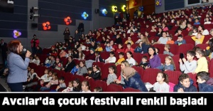 Avcılar'da çocuk festivali renkli başladı