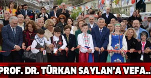 PROF. DR. TÜRKAN SAYLAN’A VEFA..