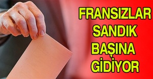 Fransızlar sandık başına gidiyor