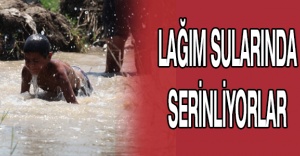Lağım sularında serinliyorlar