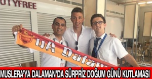 Muslera’ya Dalaman’da sürpriz doğum günü kutlaması