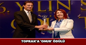 Toprak’a ‘Onur’ ödülü