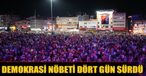 ZEYTİNBURNU'NDA DEMOKRASİ NÖBETİ DÖRT GÜN SÜRDÜ