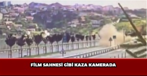 Film sahnesi gibi kaza kamerada
