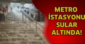 Metro istasyonu sular altında